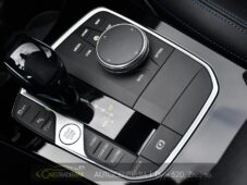 BMW Řada 2 218d M-SPORT 1M ČR TAŽNÉ - 32