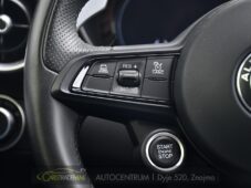 Alfa Romeo Giulia 2,2D AT8-Q4 VELOCE - 28