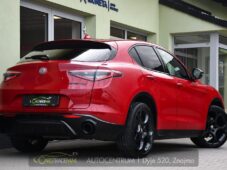 Alfa Romeo Stelvio 2.2 D154kW Veloce AT8-Q4 - 4