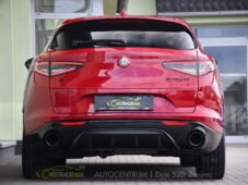 Alfa Romeo Stelvio 2.2 D154kW Veloce AT8-Q4 - 3