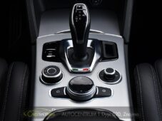 Alfa Romeo Stelvio 2.2 D154kW Veloce AT8-Q4 - 22