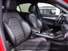 Alfa Romeo Stelvio 2.0T 16V 206kW VELOCE AT8 Q4 - 12