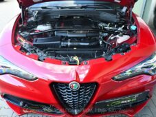 Alfa Romeo Stelvio 2.0T 16V 206kW VELOCE AT8 Q4 - 48