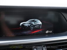 Alfa Romeo Stelvio 2.0T 16V 206kW VELOCE AT8 Q4 - 29