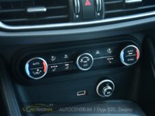 Alfa Romeo Stelvio 2.2D 16V 154kW Veloce AT8-Q4 - 30