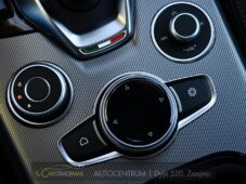 Alfa Romeo Stelvio 2.2D 16V 154kW Veloce AT8-Q4 - 32