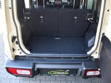 Suzuki Jimny 1,5 GLX AUTOMAT - 32