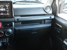 Suzuki Jimny 1,5 GLX AUTOMAT - 7