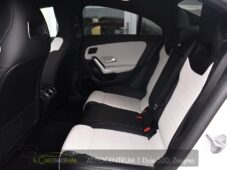 Mercedes-Benz CLA AMG 35 - 12