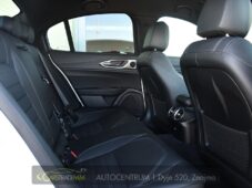 Alfa Romeo Giulia 2.0 TURBO 16V 206kW Q4 VELOCE - 15