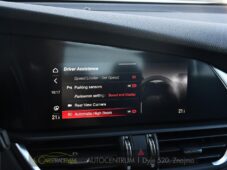 Alfa Romeo Giulia 2.0 TURBO 16V 206kW Q4 VELOCE - 29