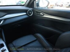 Alfa Romeo Stelvio 2.2D 16V 154kW Veloce AT8-Q4 - 21
