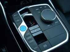 BMW i4 eDrive40 - 25