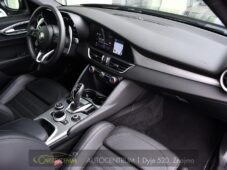 Alfa Romeo Giulia 2.0T 16V 206kW VELOCE AT8 Q4 - 14