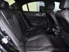 Alfa Romeo Giulia 2.0T 16V 206kW VELOCE AT8 Q4 - 17