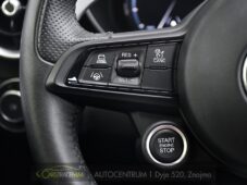 Alfa Romeo Giulia 2.0T 16V 206kW VELOCE AT8 Q4 - 28