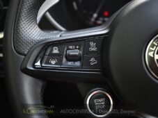 Alfa Romeo Stelvio 2.0T 16V 206kW VELOCE AT8 Q4 - 25