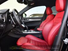 Alfa Romeo Stelvio 2.0T 16V 206kW VELOCE AT8 Q4 - 8
