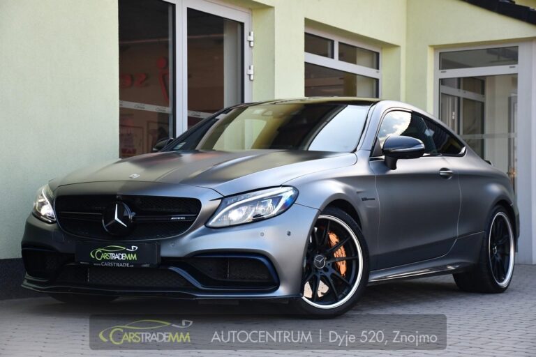 Mercedes-Benz Třídy C C63 AMG - 1