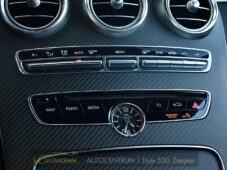 Mercedes-Benz Třídy C C63 AMG - 26