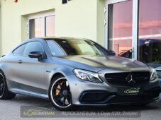 Mercedes-Benz Třídy C C63 AMG - 6