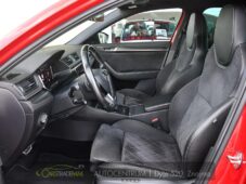 Škoda Superb 2.0TDi SPORTLINE 4X4 NEZ.TOP - 9
