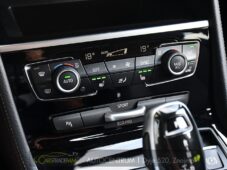 BMW Řada 2 216d GRAND TOURER TAŽNÉ 7MÍST - 33