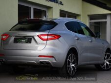 Maserati Levante 3.0D ČR Q4 H/K ACC VZDUCH - 4