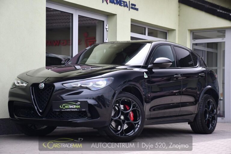 Alfa Romeo Stelvio 2.9V6 Bi-T SPARCO+AKRAPOVIČ - 1