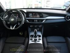Alfa Romeo Stelvio 2.2D 154kW VELOCE AT8 Q4 - 19