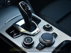 Alfa Romeo Stelvio 2.2D 154kW VELOCE AT8 Q4 - 32