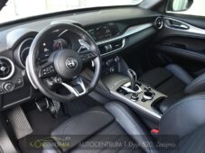 Alfa Romeo Stelvio 2.2D 154kW VELOCE AT8 Q4 - 8