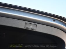 Škoda Octavia 2.0TDi Top Selection DSG ACC - 49