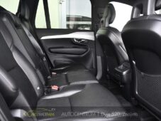 Volvo XC90 D5 AWD MOMENTUM ČR - 14