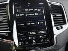 Volvo XC90 D5 AWD MOMENTUM ČR - 30