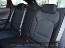 Hyundai i30 1.6CRDi NAVI KAMERA CARPLAY - 13