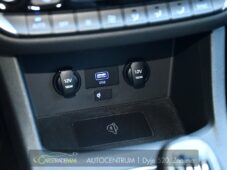 Hyundai i30 1.6CRDi NAVI KAMERA CARPLAY - 31