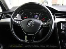 Volkswagen Passat 2,0TDi DSG NAVI 2xKOLA - 27