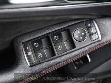 Mercedes-Benz GLA - 23
