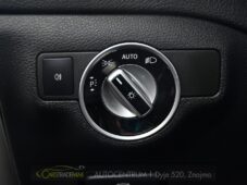 Mercedes-Benz GLA - 25