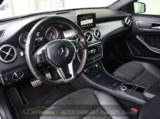 Mercedes-Benz GLA - 8