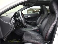 Mercedes-Benz GLA - 9
