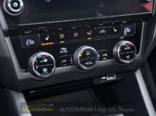 Škoda Octavia 1,6 TDI DSG STYLE & DYNAMIC - 32