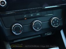 Škoda Octavia 1,6TDi MT CARPLAY TAŽNÉ - 30