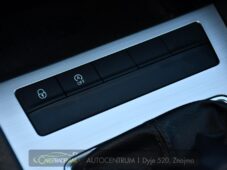 Škoda Octavia 1,6TDi MT CARPLAY TAŽNÉ - 31