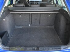 Škoda Octavia 1,6TDi MT CARPLAY TAŽNÉ - 42