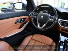 BMW Řada 3 320d LED AT KESSY ACC - 20