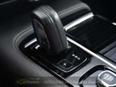 Volvo V60 2,0 T6 186kW PHEV TWIN ENGINE - 31