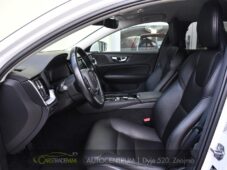 Volvo V60 2,0 T6 186kW PHEV TWIN ENGINE - 9