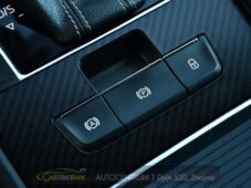 Škoda Superb 2,0TDI SPORTLINE DSG ČR 1.MAJ - 36